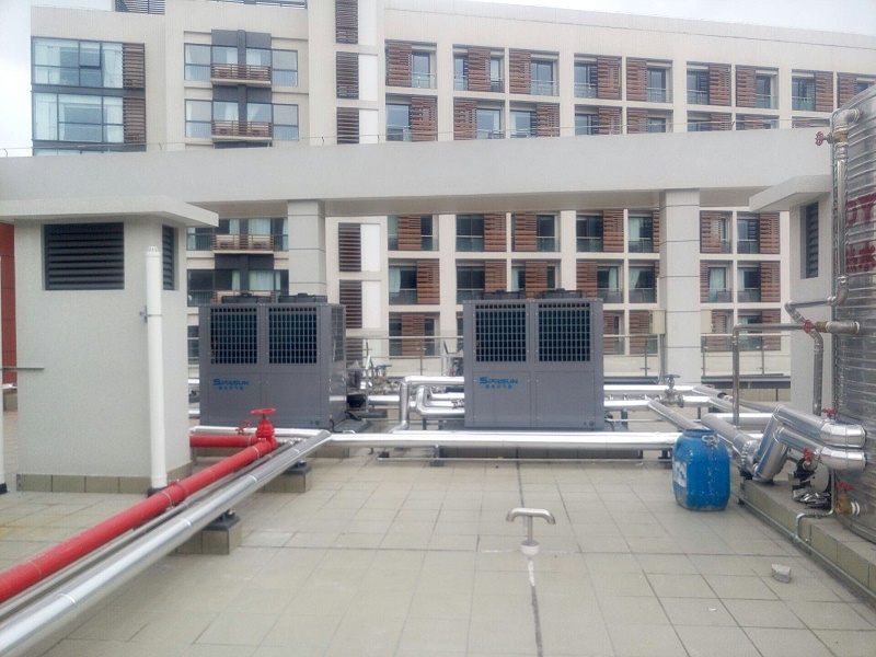 学校空气能供暖