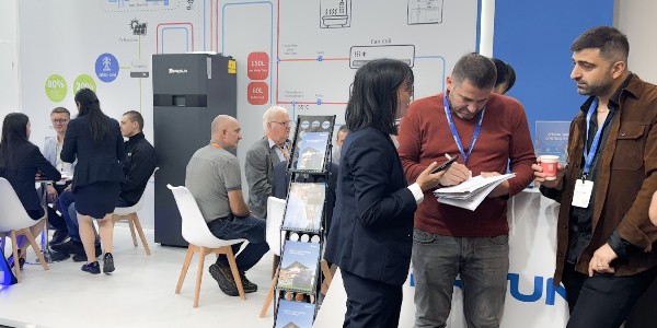 “春光外围买球”亮相德国纽伦堡顶尖展会Chillventa，展示创新的空气能热泵